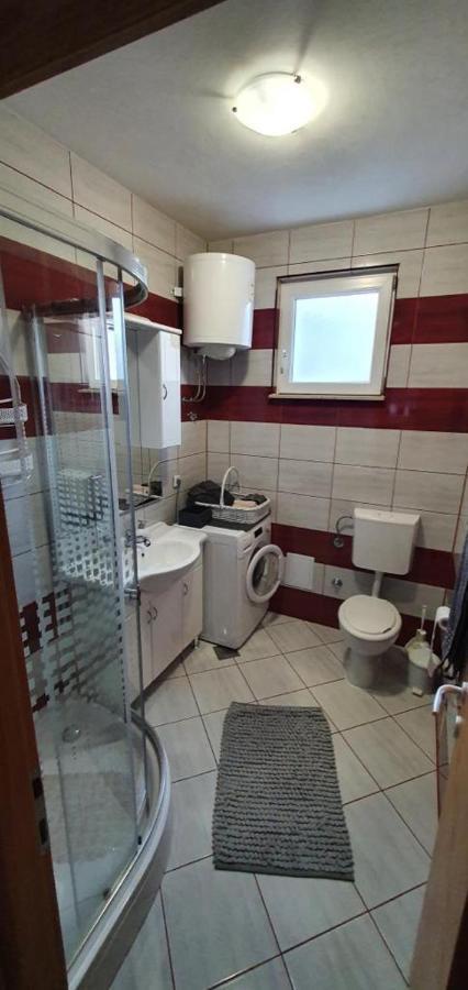 Three Bedroom Apartment Between Trogir And Split Kaštela エクステリア 写真