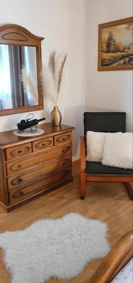 Three Bedroom Apartment Between Trogir And Split Kaštela エクステリア 写真